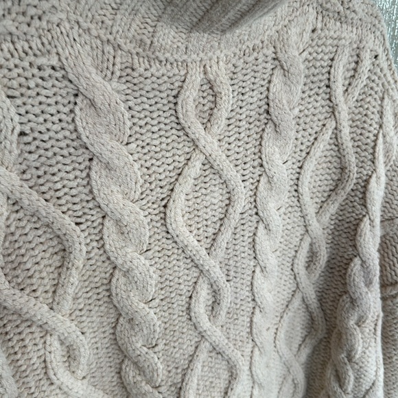 Vanessa Bruno Sahel Cable Knit Turtleneck Sweater size Large - Picture 11 of 12